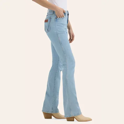 Wrangler Retro Women's Bailey Light Wash Boot Cut Jeans