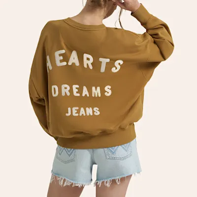 Lainey Wilson x Wrangler Hearts Dreams Jeans Sweatshirt