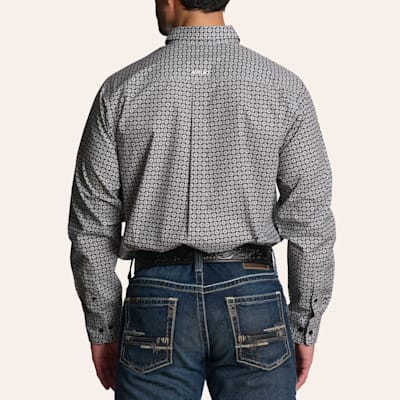 Ariat Men's Fleetwood Black & White Geo Print Long Sleeve Shirt 2 Ariat Men's Fleetwood Black & White Geo Print Long Sleeve Shirt