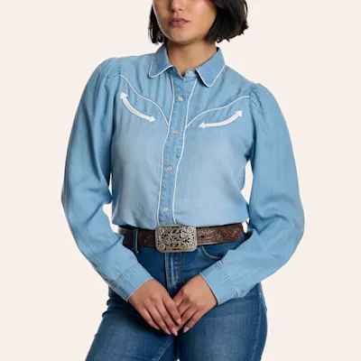 Rockin' C Women's Chambray Smiley Pocket Long Sleeve Pearl Snap Western Shirt