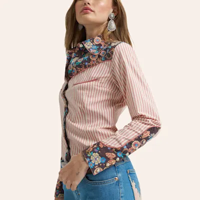 Lainey Wilson x Wrangler Prairie Print Western Snap Shirt
