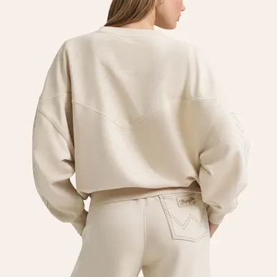 Lainey Wilson x Wrangler Cowboy Sweatshirt 2 Lainey Wilson x Wrangler Cowboy Sweatshirt